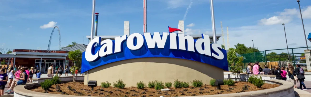 Top Hotels Near Carowinds With Indoor Pools for a Relaxing Experience
