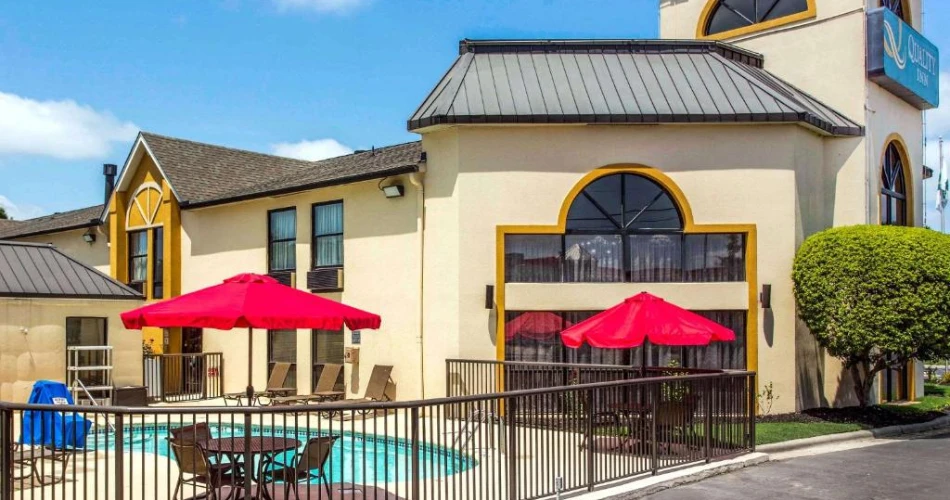 The Best Hotels Near Carowinds, Charlotte – Your Ultimate Guide
