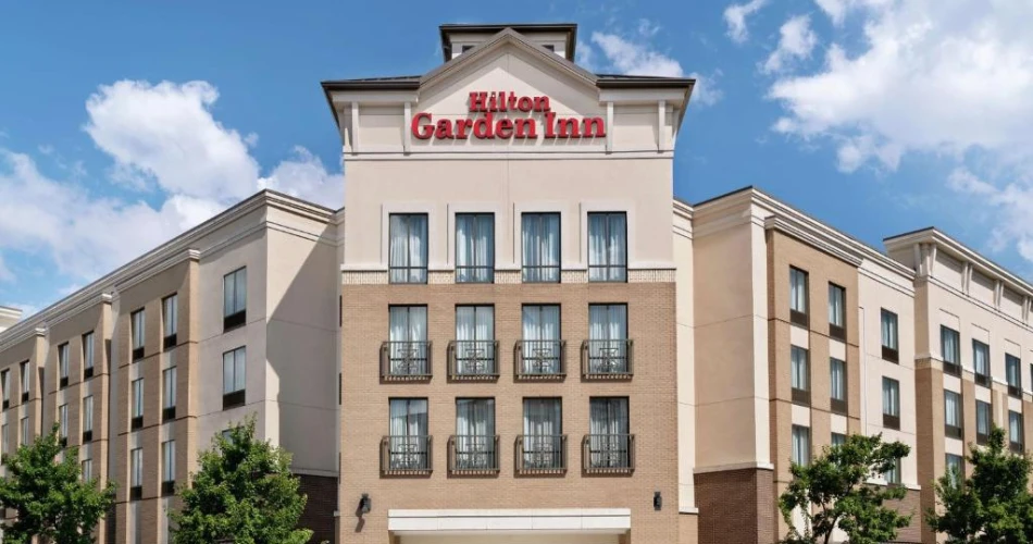 The Ultimate Guide to Cheap Hotels Near Carowinds for Theme Park Lovers
